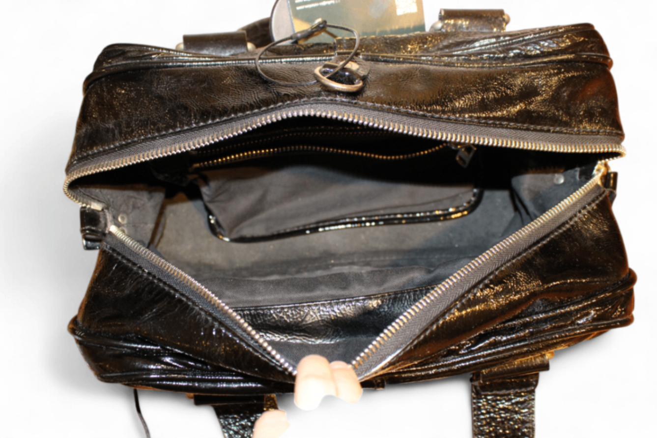 W - Chloe Hand Bag Black Patent Leather, with coin purse, D, (C)