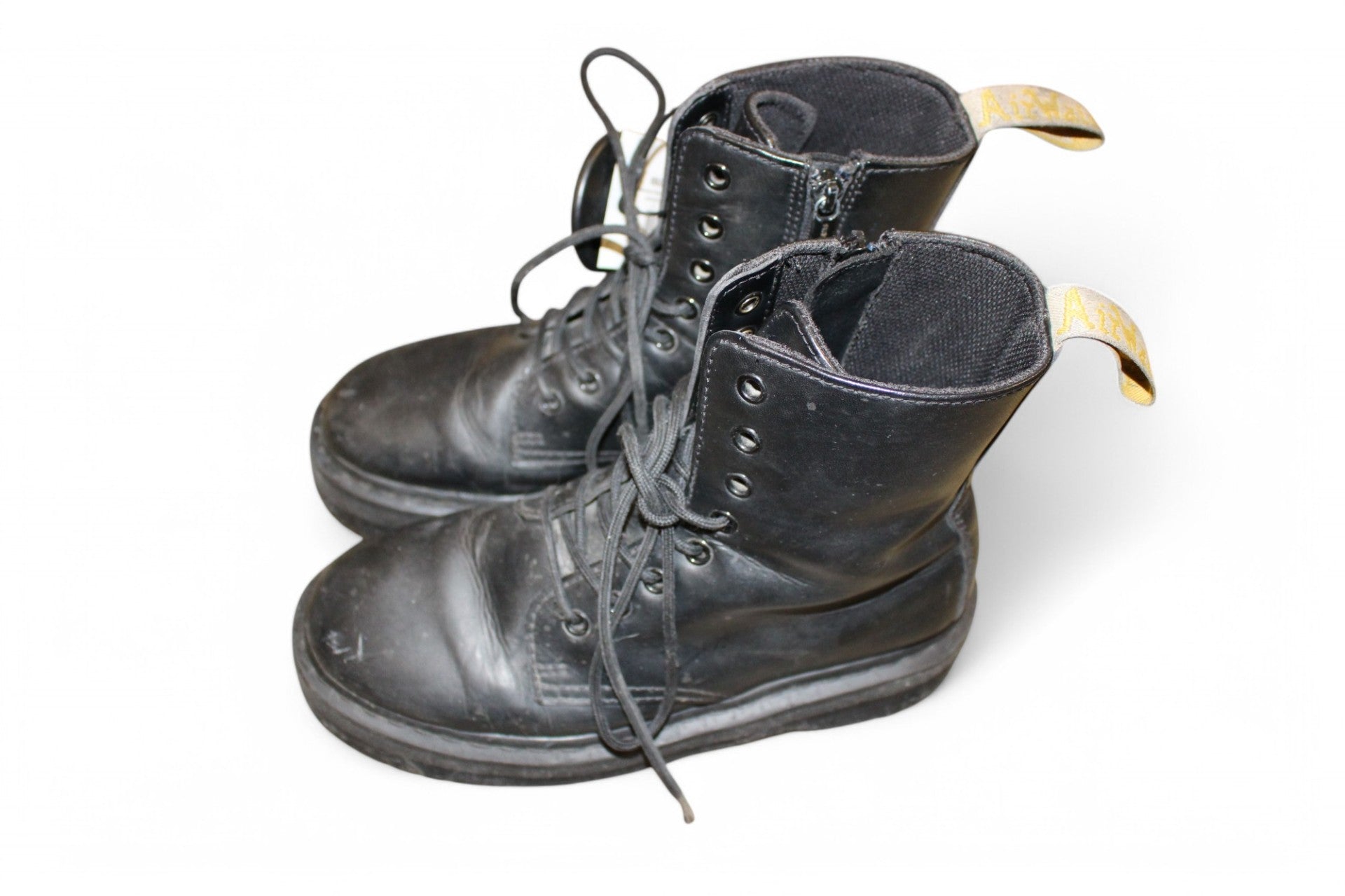 Doc Martens Boots 41 Black Leather, Reduced (marks and dirt), T