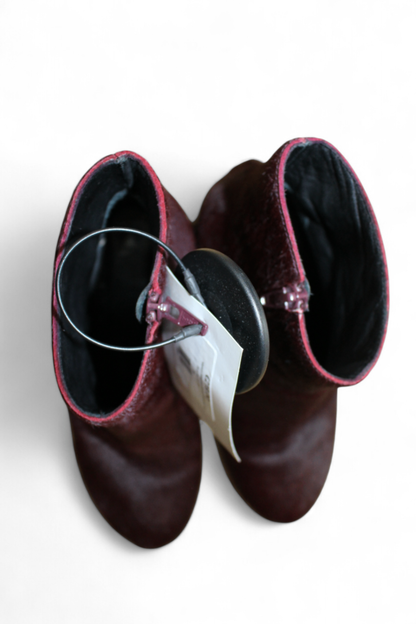 MM6 Maison Margiela Boots, Burgundy Pony fur, Size 38 (Mainzerstr)