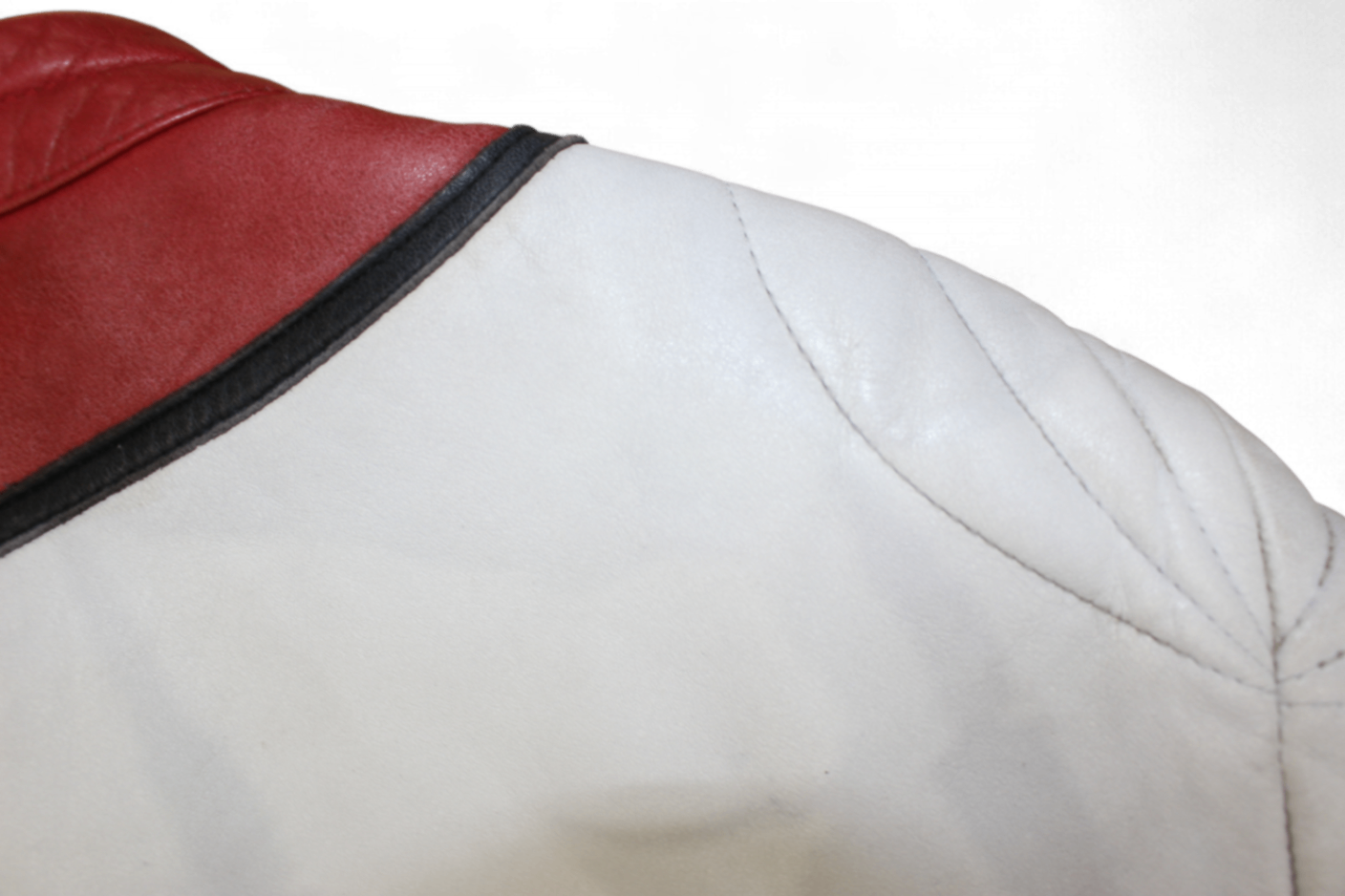 M - Vintage Jacket L Black, white and red Leather, Middlechild, Reduced (white leather discoloured), B